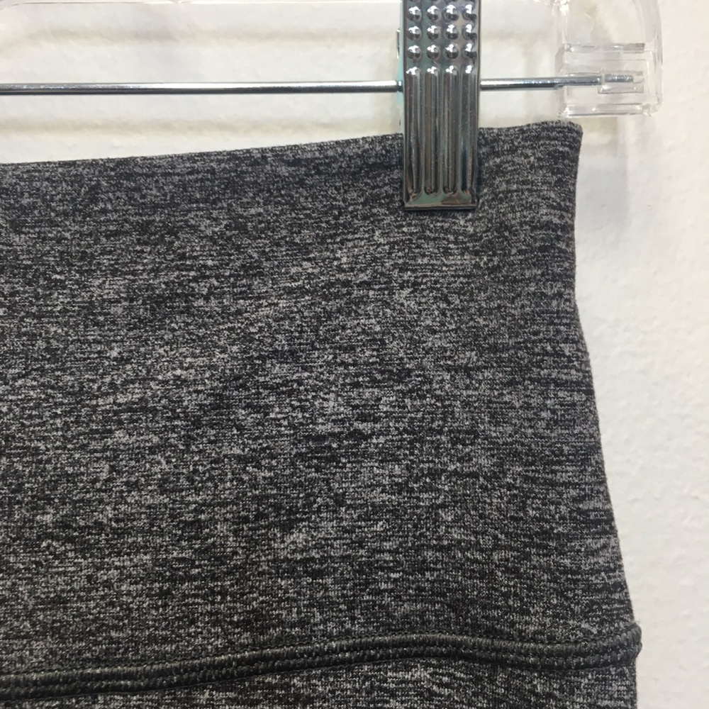 Lululemon Leggings Size 6 Marled Gray Workout Gym Yoga Pilates Sporty Athletic - Picture 3 of 8